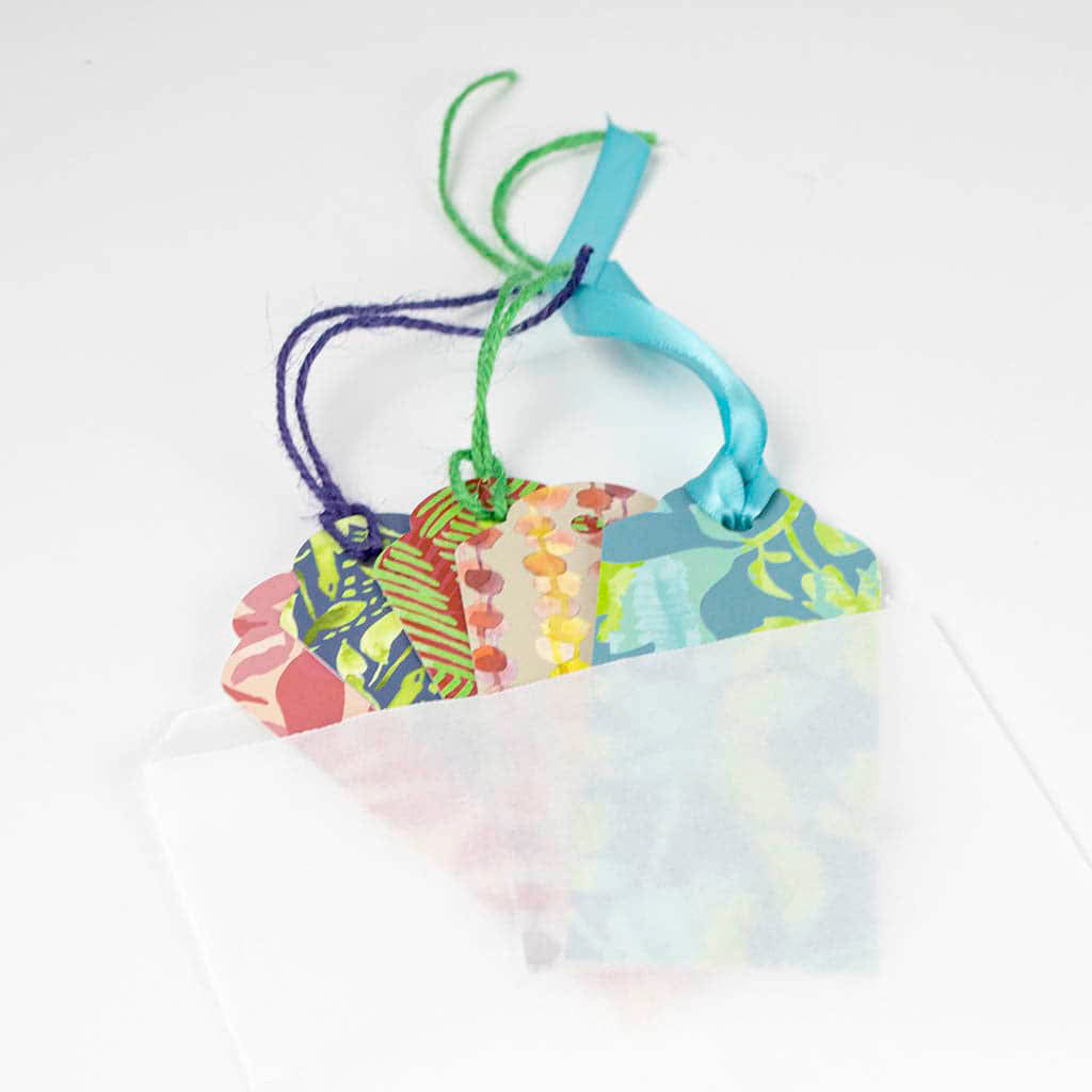 Set of 5 patterned or painted gift tags in a glassine envelope